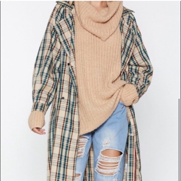 Nasty Gal Plaid Trench Coat - Picture 4 of 11